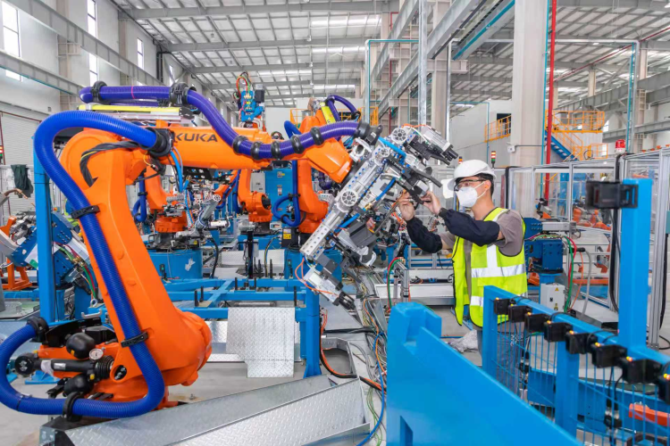 創(chuàng)新驅(qū)動(dòng)，賦能未來 海斯坦普斬獲“2025中國(guó)汽車新供應(yīng)鏈百?gòu)?qiáng)”技術(shù)開發(fā)殊榮